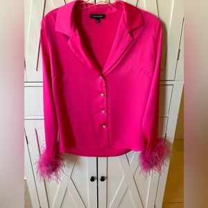 LN Nadine Merabi Taylor silk & Ostrich Feather Blouse Hot Pink sz Small. Worn 1x